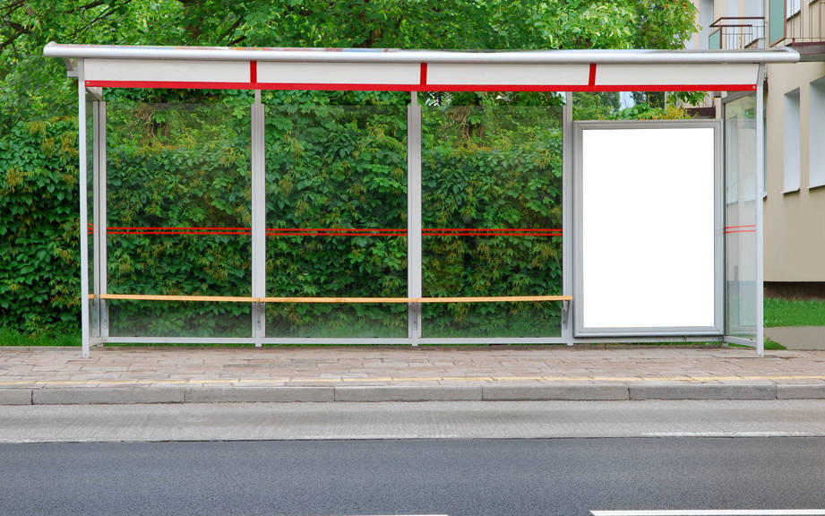 How to Say “Bus stop” in French? What is the meaning of “Arrêt d'autobus”?