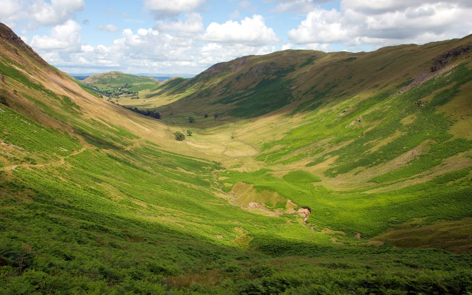 How to Say “Valley” in German? What is the meaning of “Tal”?