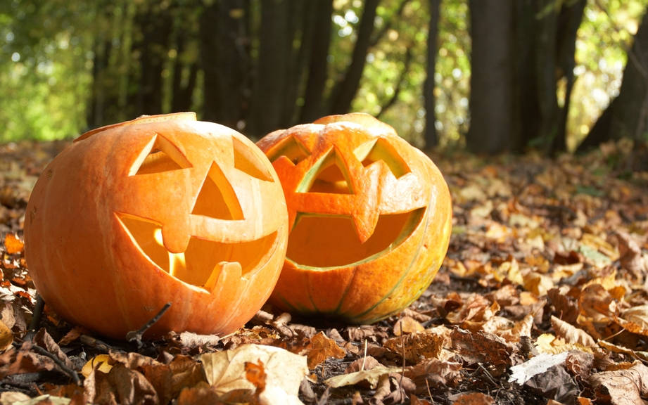 How to Say “Halloween” in German? What is the meaning of “Halloween”?