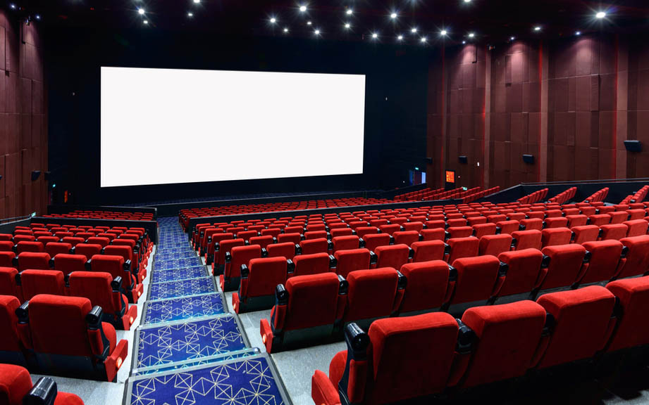 How to Say “Movie theatre” in Italian? What is the meaning of “Cinema”?