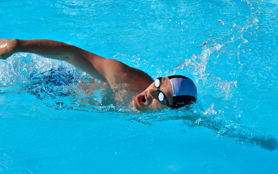 How to Say “Swimming” in Italian? What is the meaning of “Nuoto”?